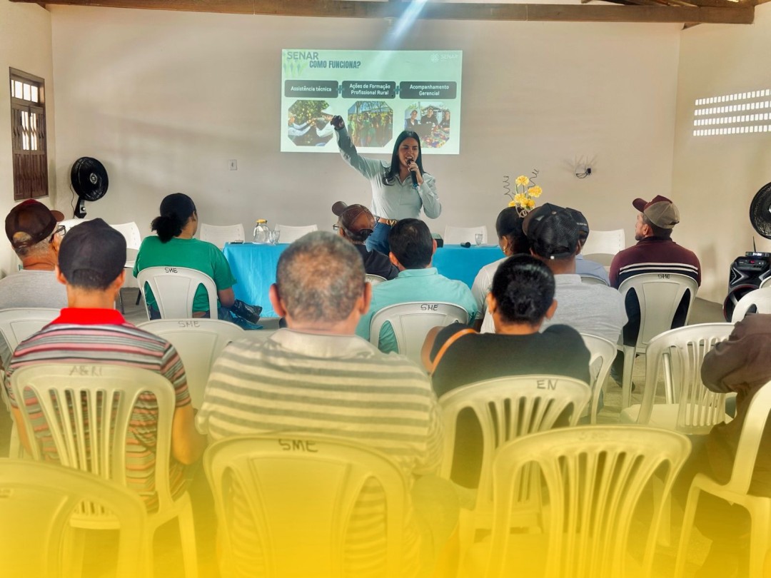 Produtores de leite participam de reunião do SENAR em Mairi